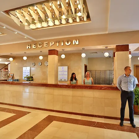 Sofia 4* Aranyhomok