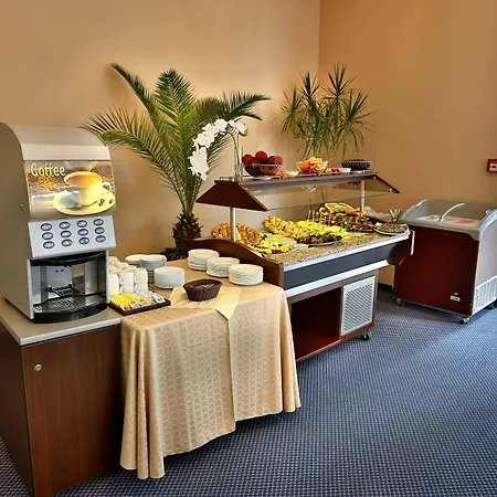Hotel Sofia 4*